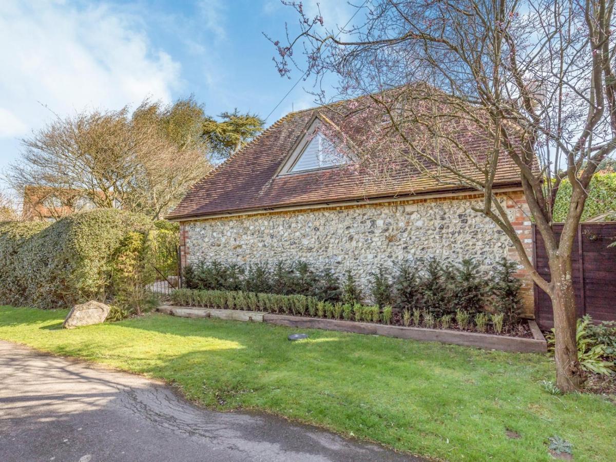 Pass The Keys Peaceful And Beautiful 1 Bedroom Barn Conversion Chichester Exterior photo