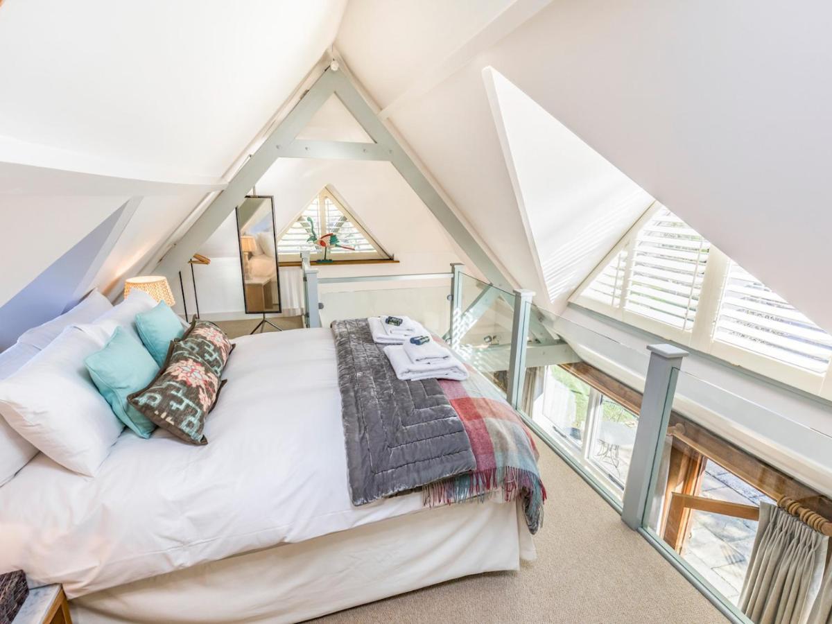 Pass The Keys Peaceful And Beautiful 1 Bedroom Barn Conversion Chichester Exterior photo