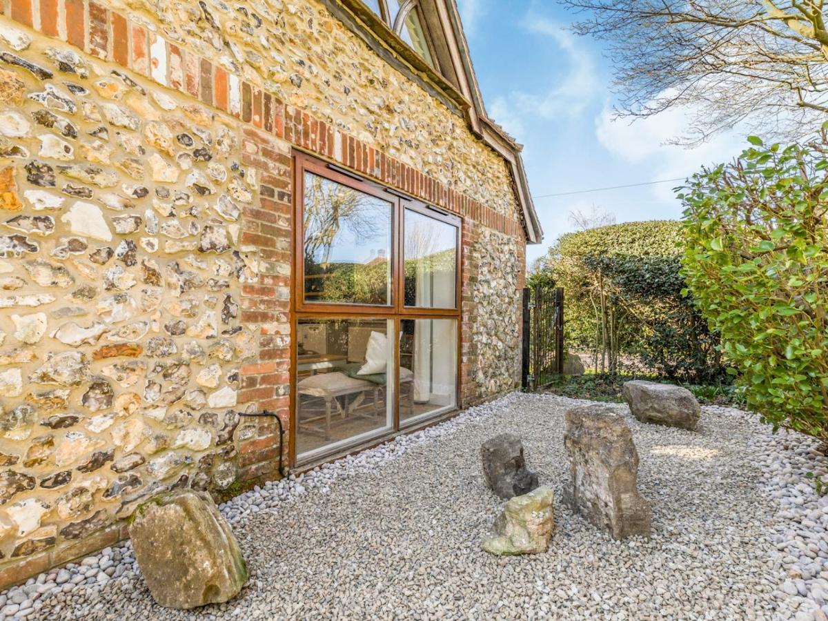 Pass The Keys Peaceful And Beautiful 1 Bedroom Barn Conversion Chichester Exterior photo