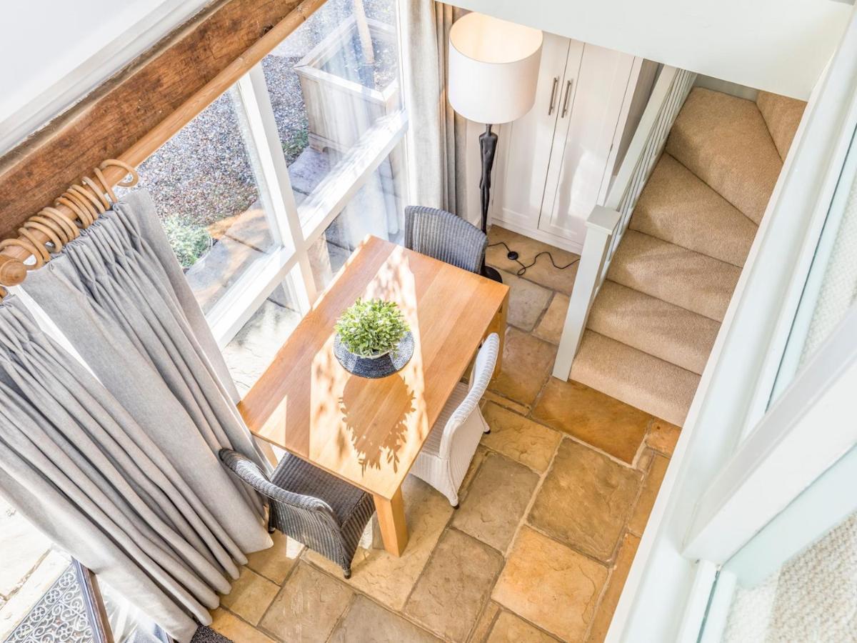 Pass The Keys Peaceful And Beautiful 1 Bedroom Barn Conversion Chichester Exterior photo